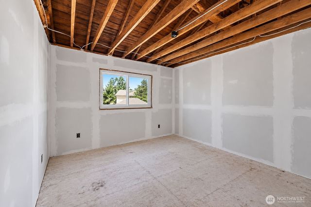 5220 64th Street W, University Place, WA 98467