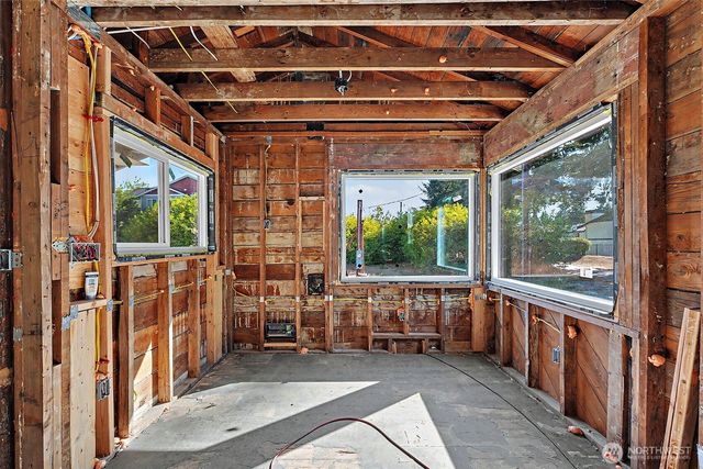 5220 64th Street W, University Place, WA 98467