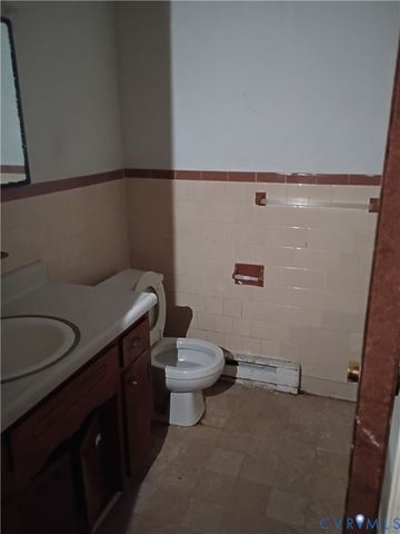 3213 Norfolk St, Hopewell, VA 23860