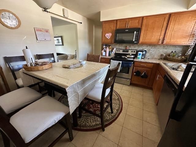 6604-6606 Columbus Drive, Middleton, WI 53562