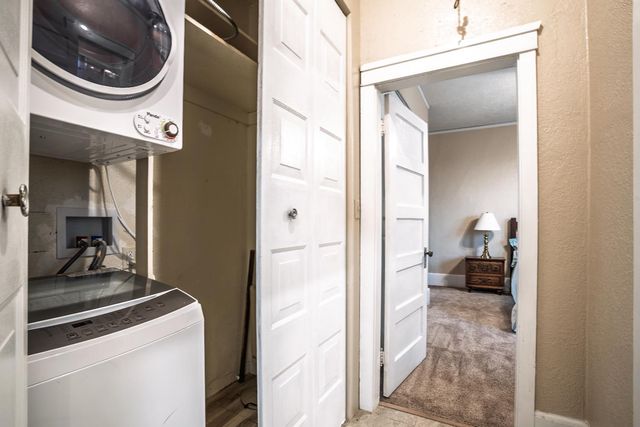 206 E McDowell Ave, Alturas, CA 96101