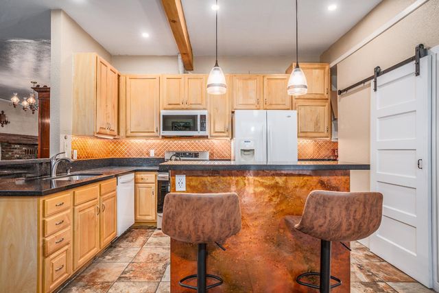 206 E McDowell Ave, Alturas, CA 96101