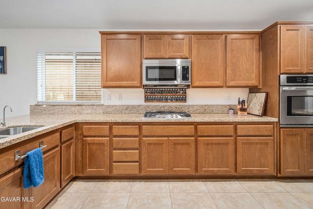 43837 Madison Court, Lancaster, CA 93536