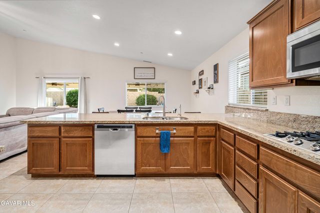 43837 Madison Court, Lancaster, CA 93536