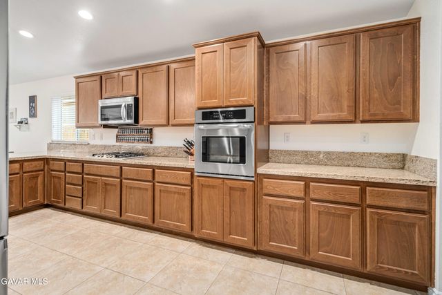 43837 Madison Court, Lancaster, CA 93536