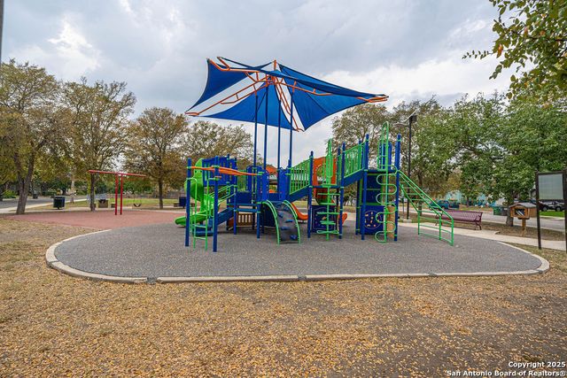 162 new haven, San Antonio, TX 78209