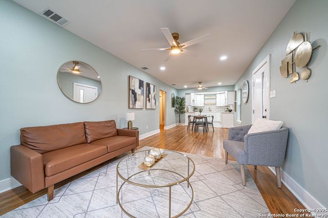 162 new haven, San Antonio, TX 78209