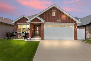10132 S Keeler Avenue, Oak Lawn, IL 60453