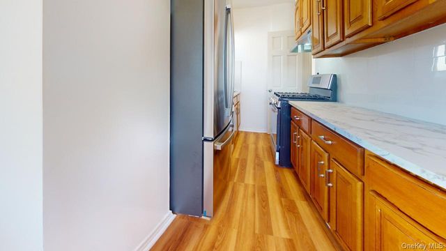 105-28 63rd Road 2, Forest Hills, NY 11375