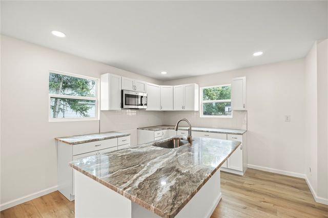 2135 Columbus Road, Springfield, OH 45503