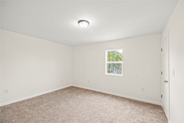 2135 Columbus Road, Springfield, OH 45503