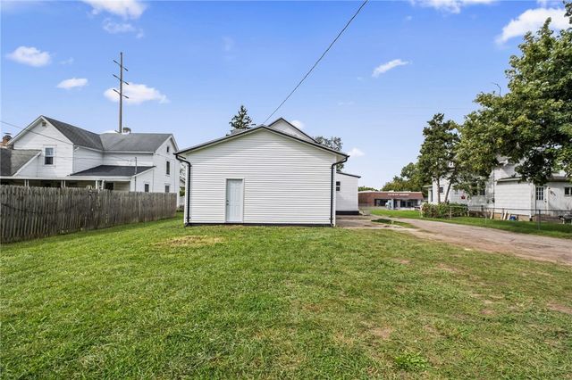 2135 Columbus Road, Springfield, OH 45503