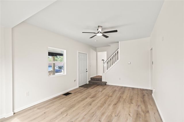 2135 Columbus Road, Springfield, OH 45503