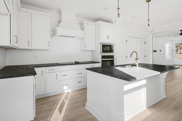 4311 Ashland City Hwy, Nashville, TN 37218