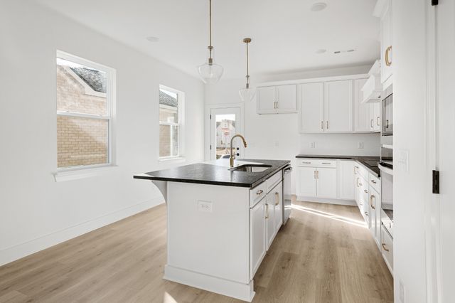 4311 Ashland City Hwy, Nashville, TN 37218