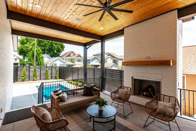 928 11th Ave, N, Nashville, TN 37208