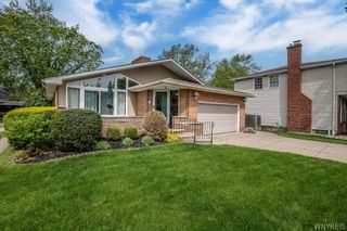 78 Snug Haven Court, Tonawanda, NY 14150