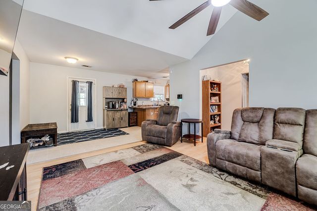 196 Walker Drive, Guyton, GA 31312
