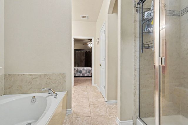 231 Orbit Drive, Lavon, TX 75166