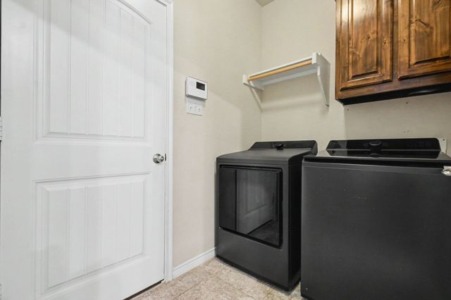 231 Orbit Drive, Lavon, TX 75166