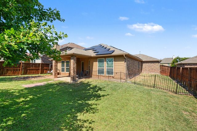 231 Orbit Drive, Lavon, TX 75166