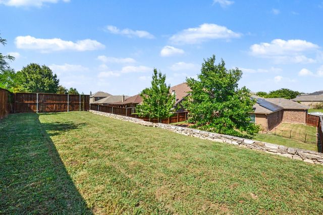 231 Orbit Drive, Lavon, TX 75166