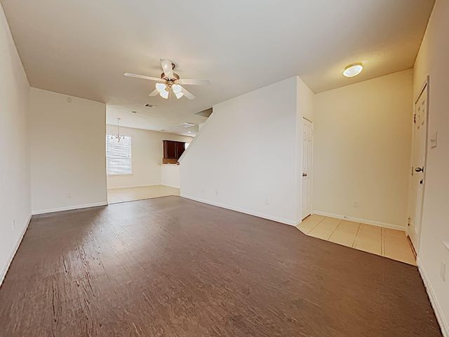 910 Doubletree Glen Drive, Houston, TX 77073