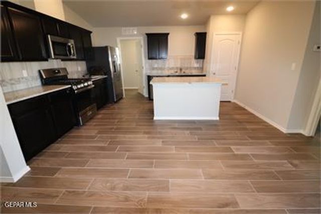 12964 RUNWAY Avenue, El Paso, TX 79928