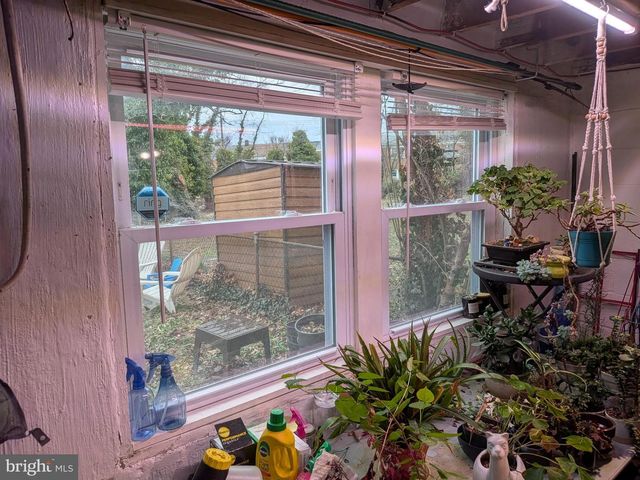 1045 MARLAU DR, Baltimore, MD 21212