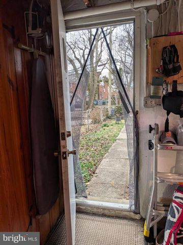 1045 MARLAU DR, Baltimore, MD 21212