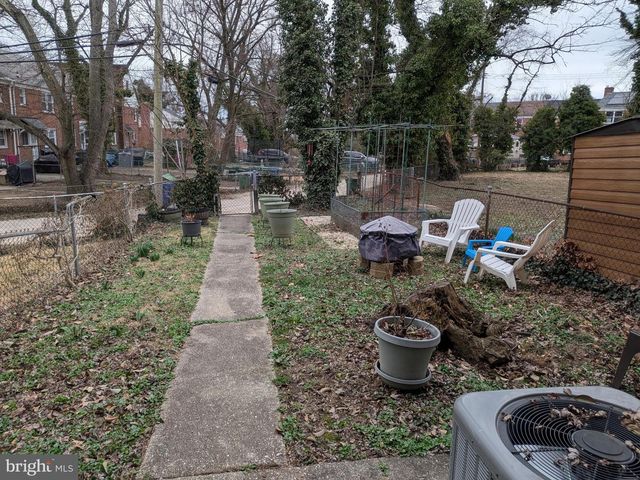 1045 MARLAU DR, Baltimore, MD 21212