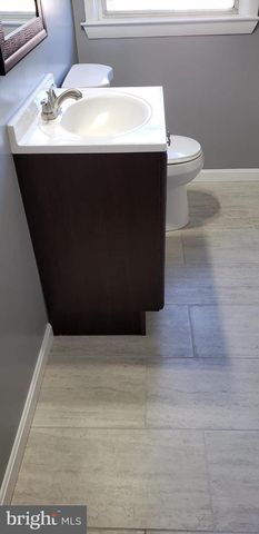 1045 MARLAU DR, Baltimore, MD 21212