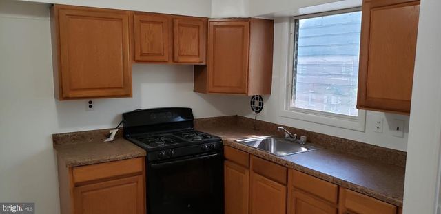 1045 MARLAU DR, Baltimore, MD 21212