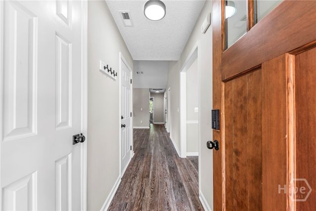 100 Diamond Drive, Athens, GA 30605