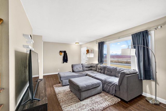 1529 Ivory Drive, Sun Prairie, WI 53590