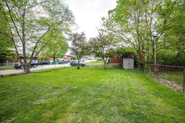 418 Division Street, Erlanger, KY 41018