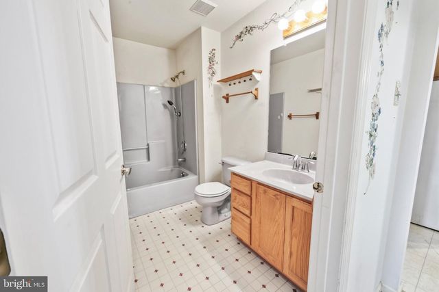 426 COUNTRY WAY, Mickleton, NJ 08056