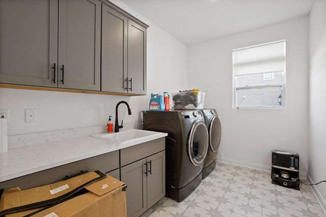 8772 Potomac Way, Lowell, IN 46356