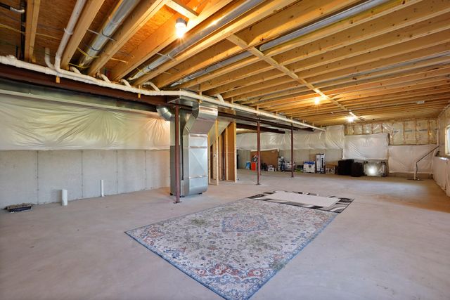 8772 Potomac Way, Lowell, IN 46356