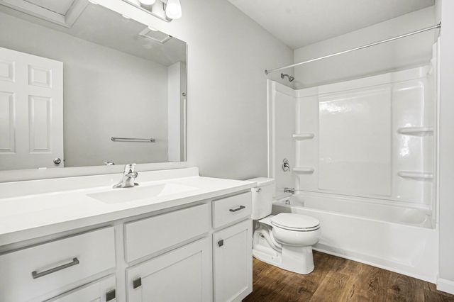 2034 Kristin Court, Muskegon, MI 49442