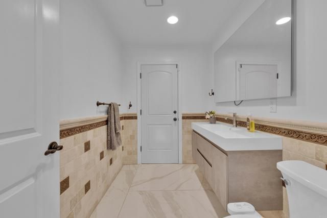 1426 Hidden Mesa View Drive, El Cajon, CA 92019