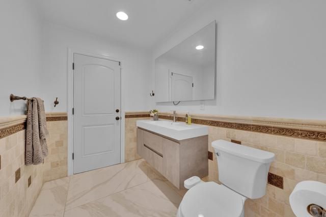 1426 Hidden Mesa View Drive, El Cajon, CA 92019