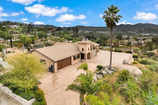 1426 Hidden Mesa View Drive, El Cajon, CA 92019