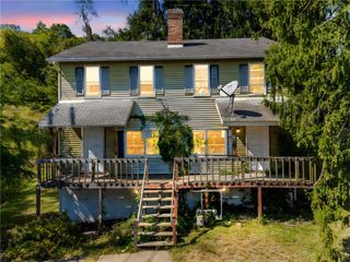 3608 Edgewood St, South Park, PA 15129