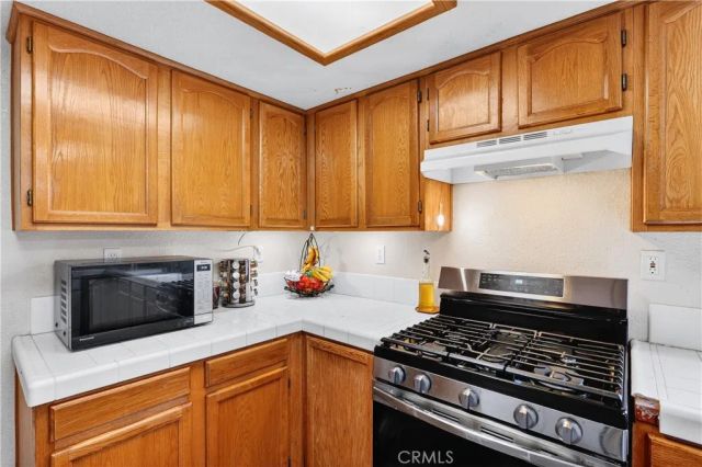 12824 Appian, Victorville, CA 92395