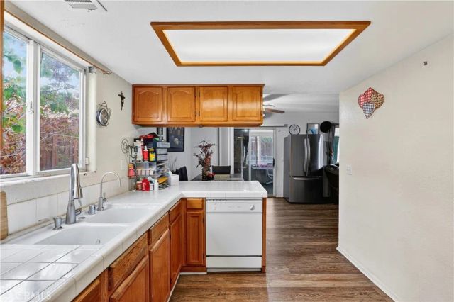 12824 Appian, Victorville, CA 92395