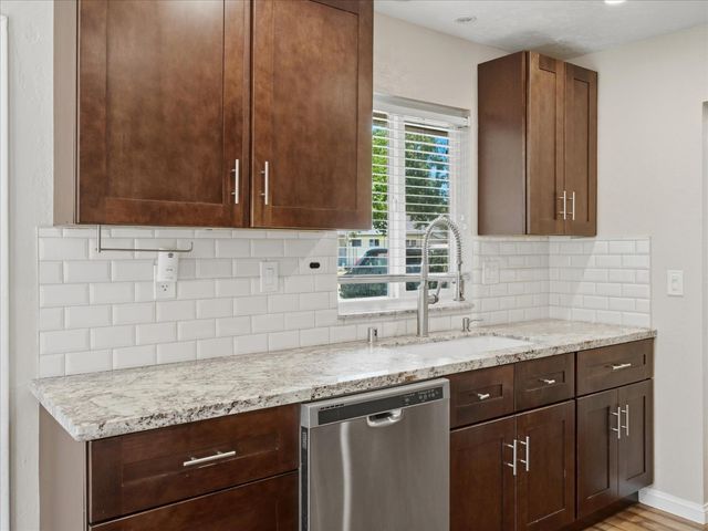 6676 N Wolters Avenue, Fresno, CA 93710