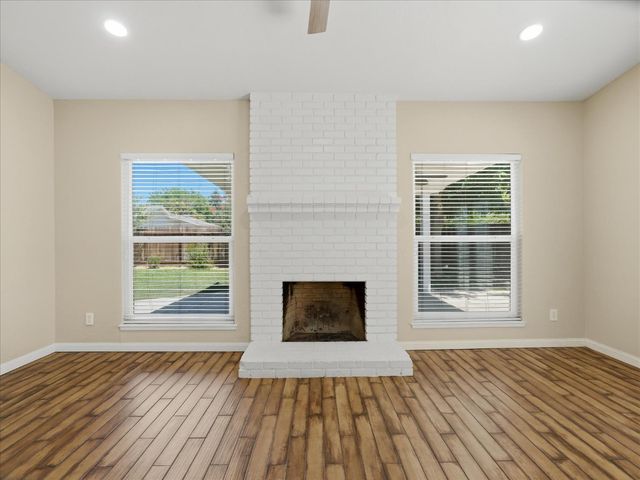 6676 N Wolters Avenue, Fresno, CA 93710