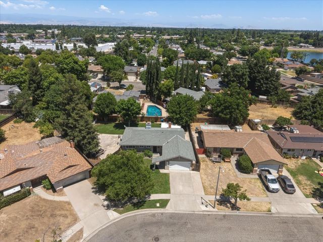 6676 N Wolters Avenue, Fresno, CA 93710