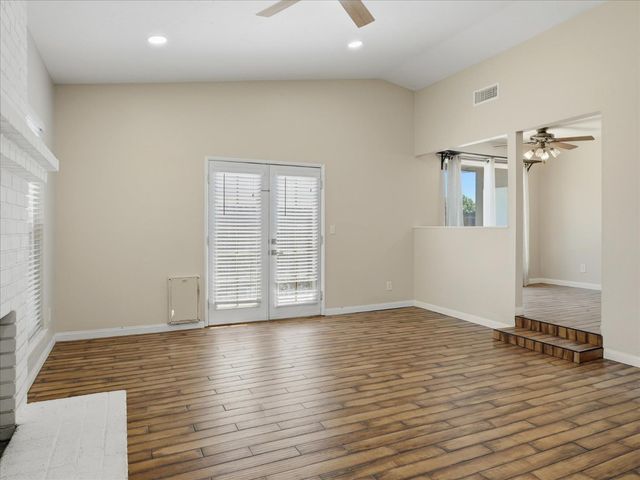 6676 N Wolters Avenue, Fresno, CA 93710